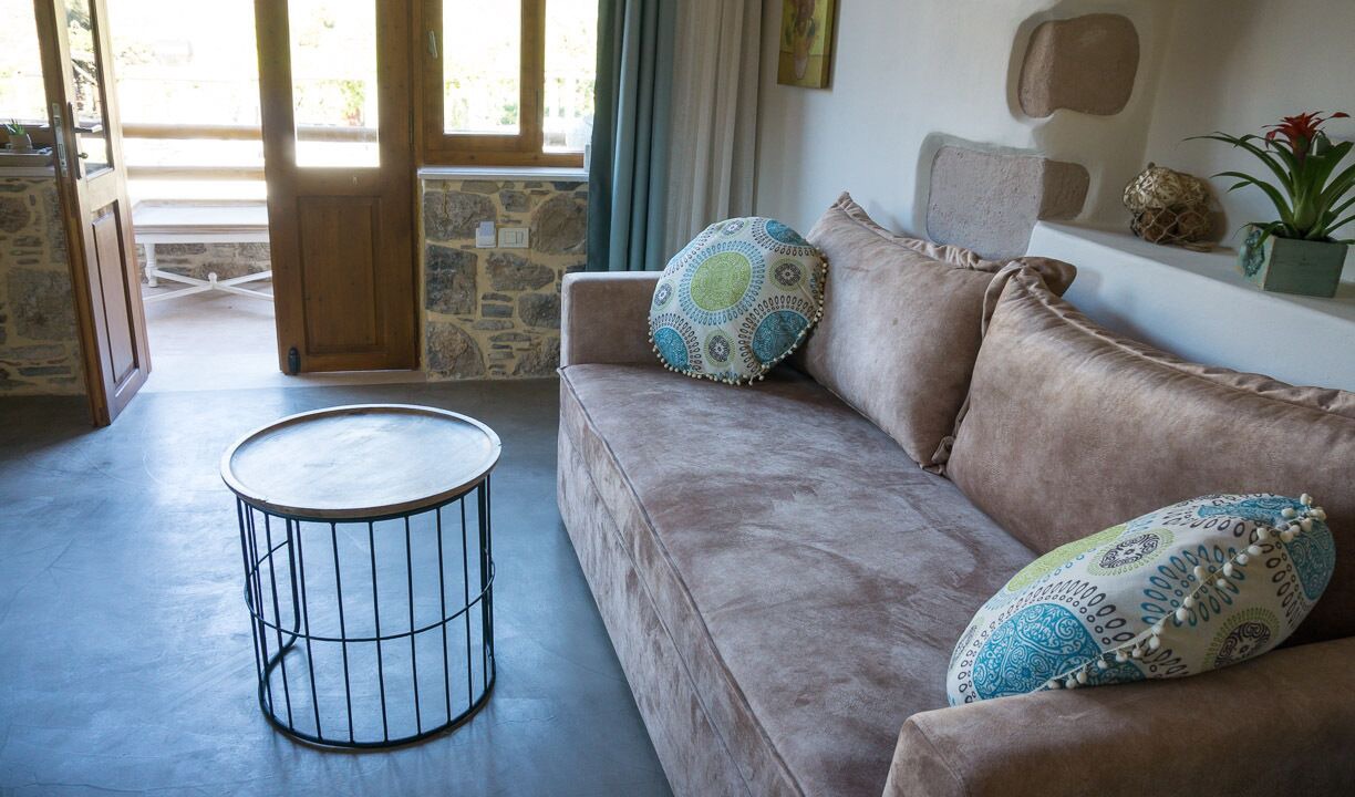 Photo of Livingroom in Moni