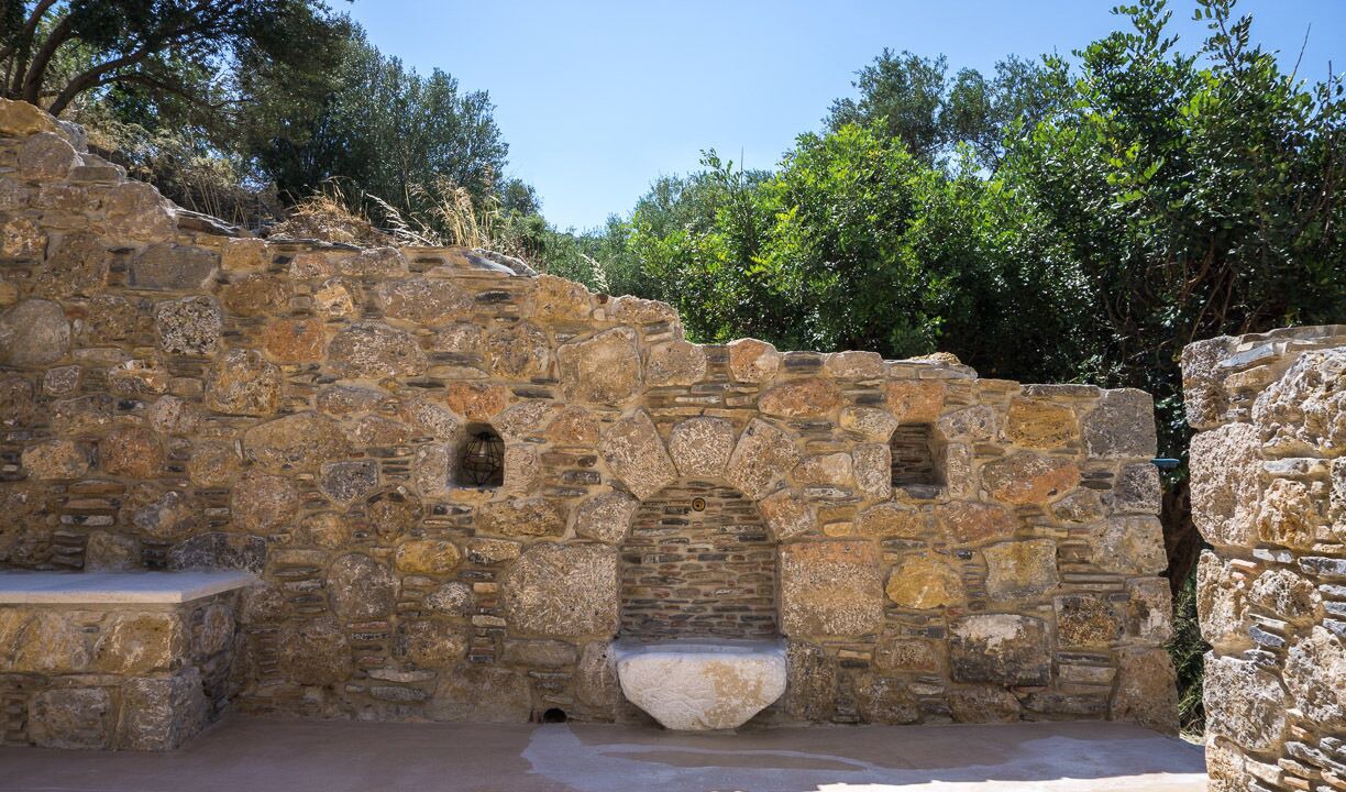 Photo of Outdoor in Moni