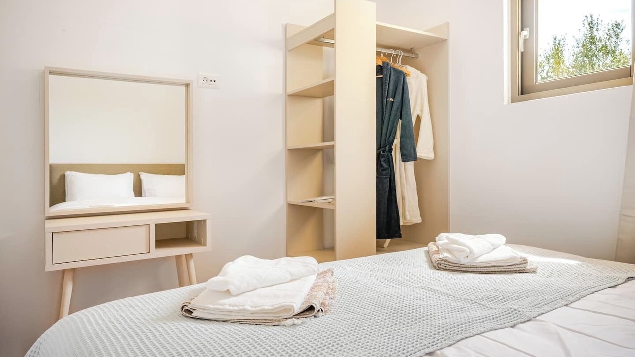 Photo of Bedroom in Kato Stalos