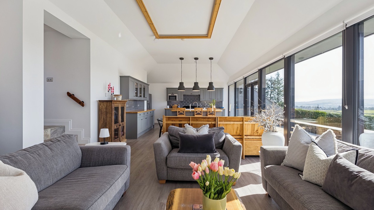 Photo of Livingroom in Drymen