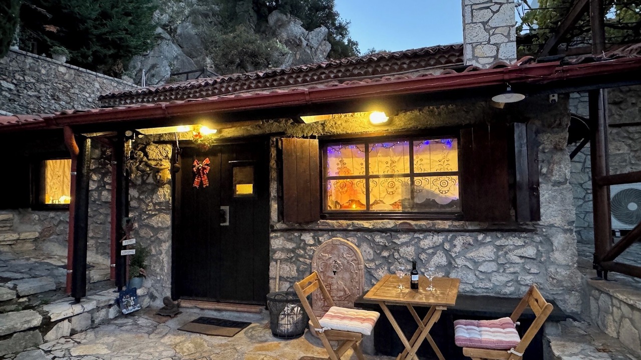 Photo of Outdoor in Lilaia