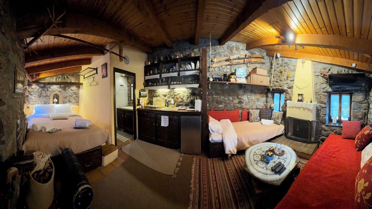 Photo of Bedroom in Lilaia