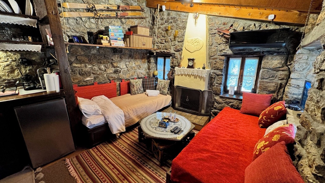 Photo of Bedroom in Lilaia