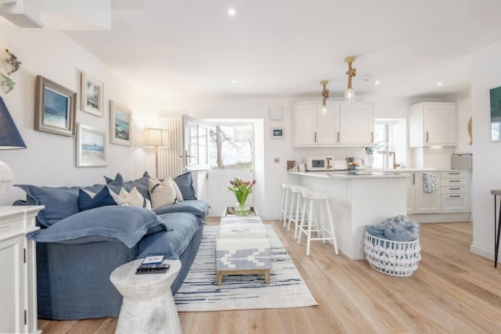 Photo of Livingroom in North Berwick