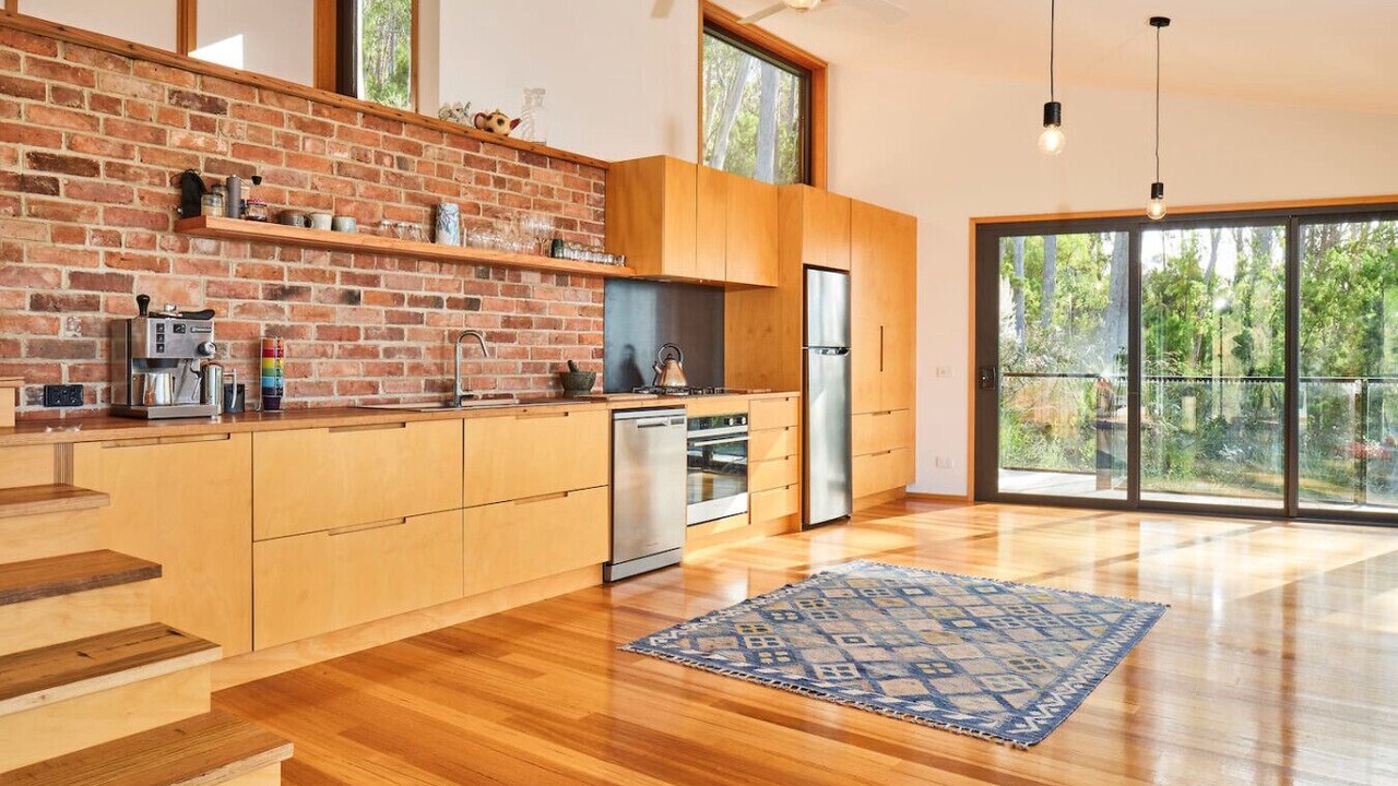 Photo of Kitchen in Eaglehawk Neck