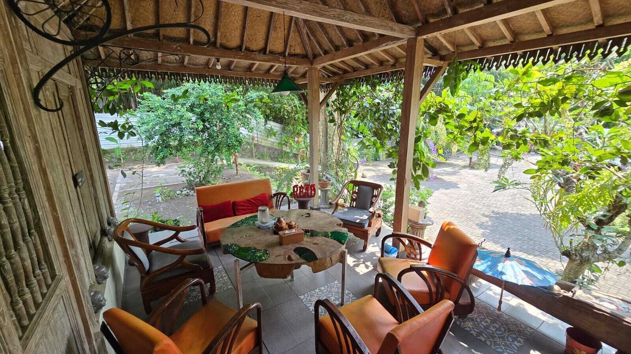 Photo of Patio Balcony in Prambanan