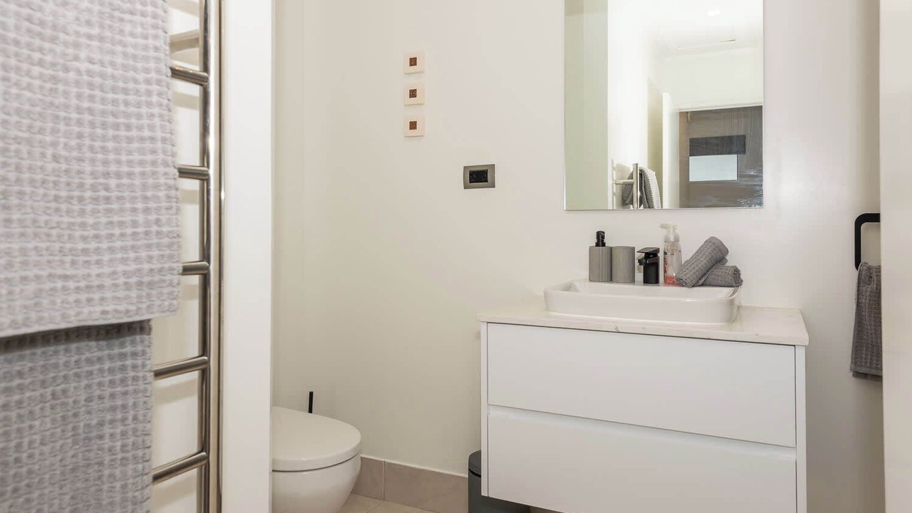 Photo of Bathroom in Lynmore