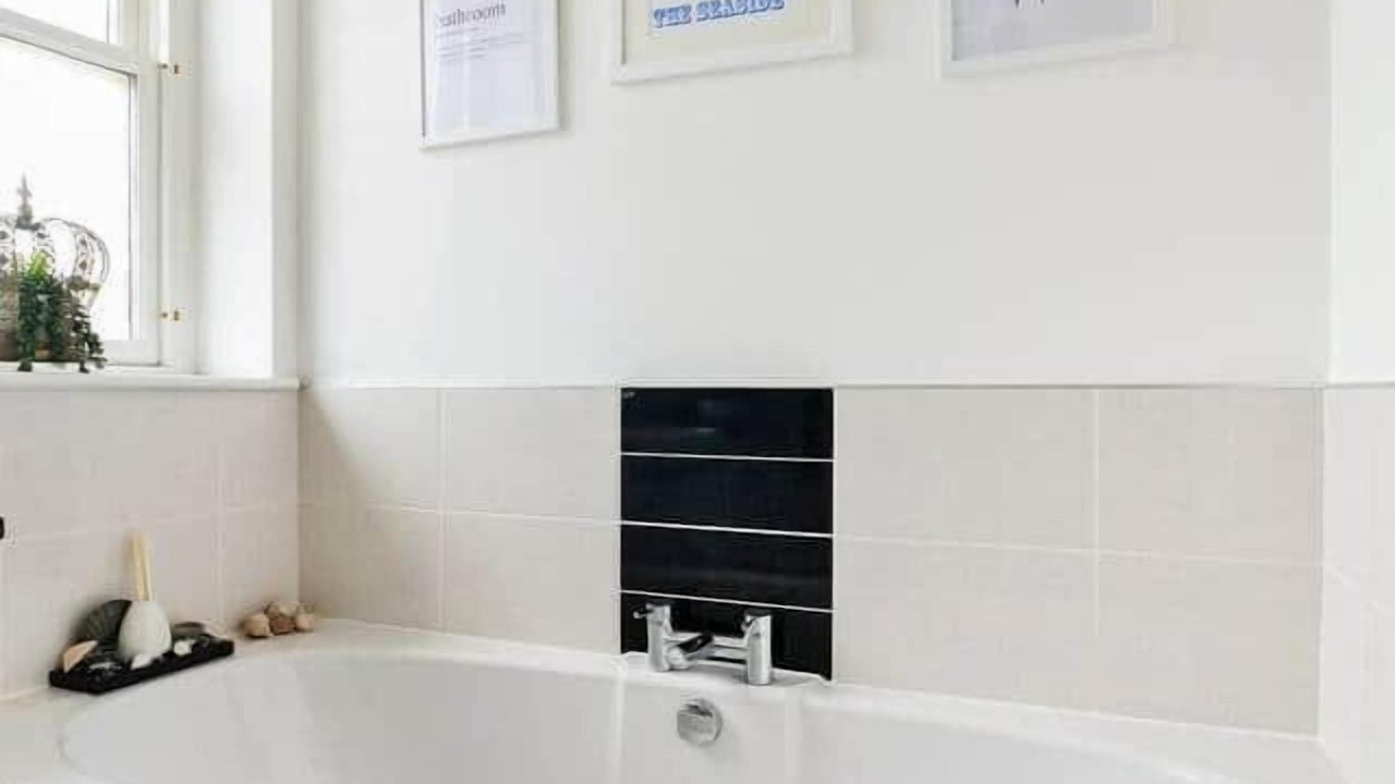 Photo of Bathroom in Kirkcaldy