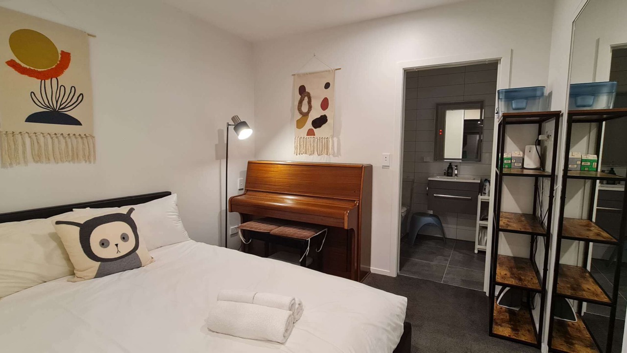 Photo of Bedroom in Epsom