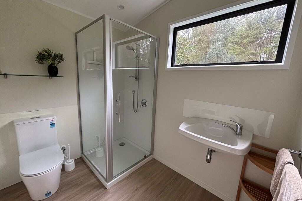Photo of Bathroom in Russell