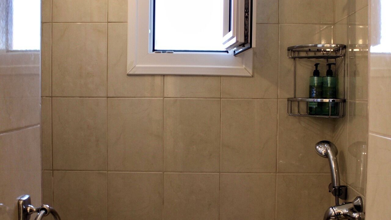 Photo of Bathroom in Agios Ioannis