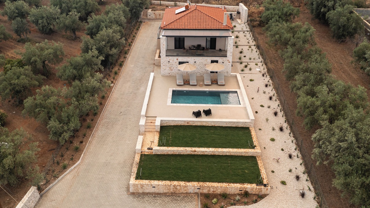 Photo of Outdoor in Mili