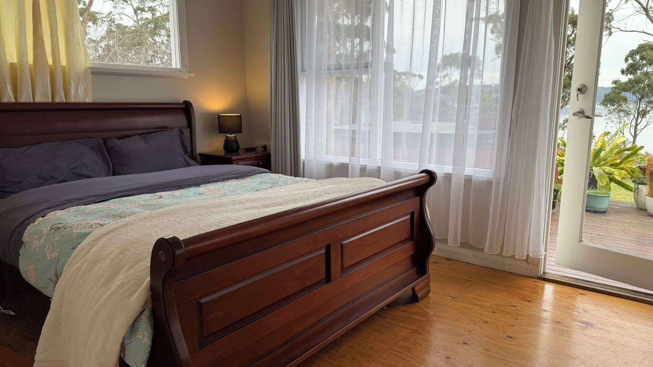 Photo of Bedroom in Tinderbox