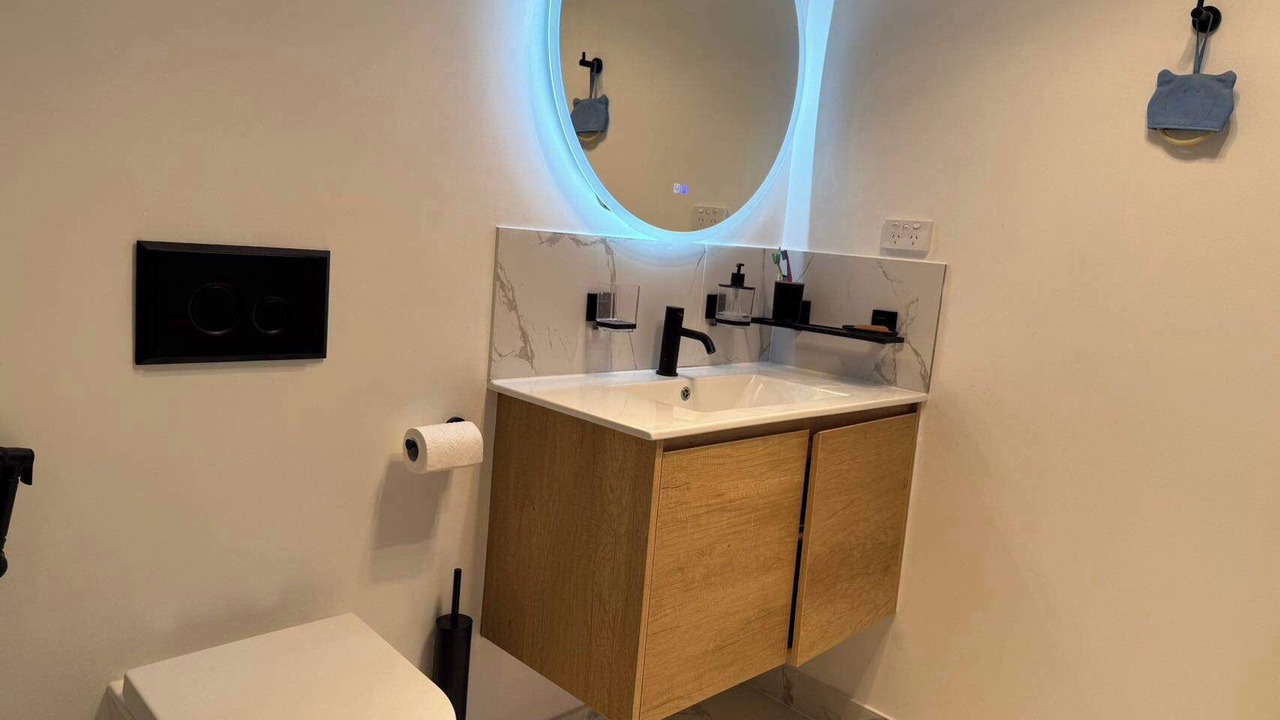 Photo of Bathroom in Tinderbox