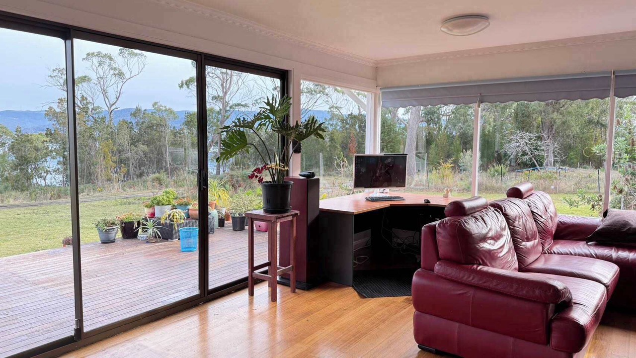 Photo of Livingroom in Tinderbox