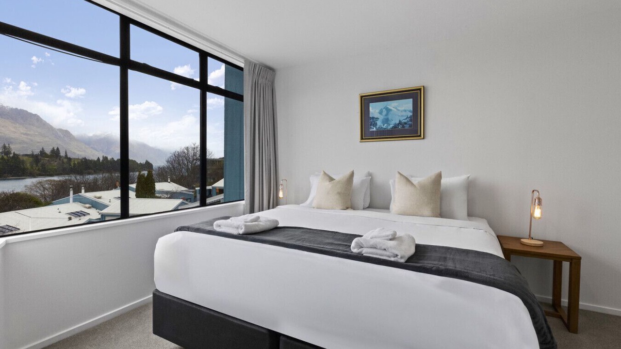 Photo of Bedroom in Queenstown