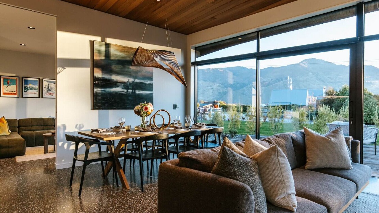 Photo of Livingroom in Wanaka