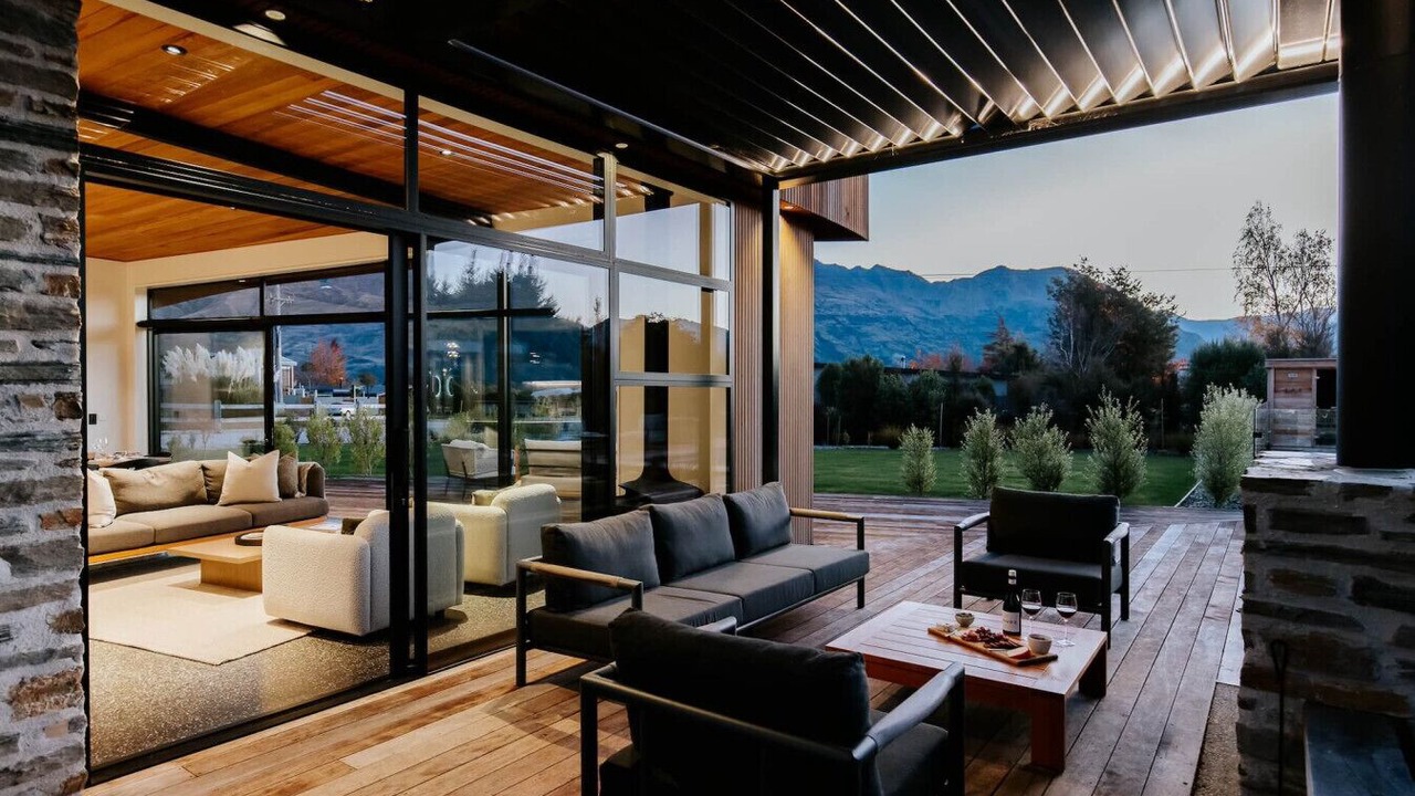 Photo of Patio Balcony in Wanaka