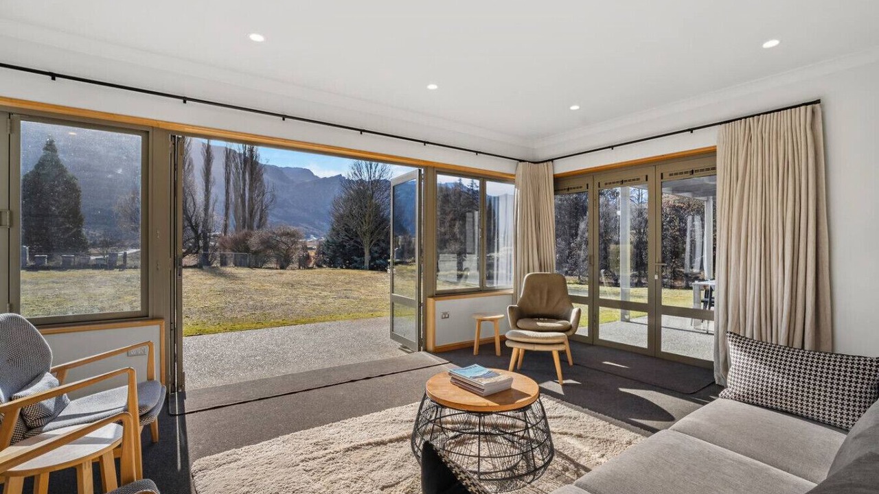 Photo of Livingroom in Speargrass Flat