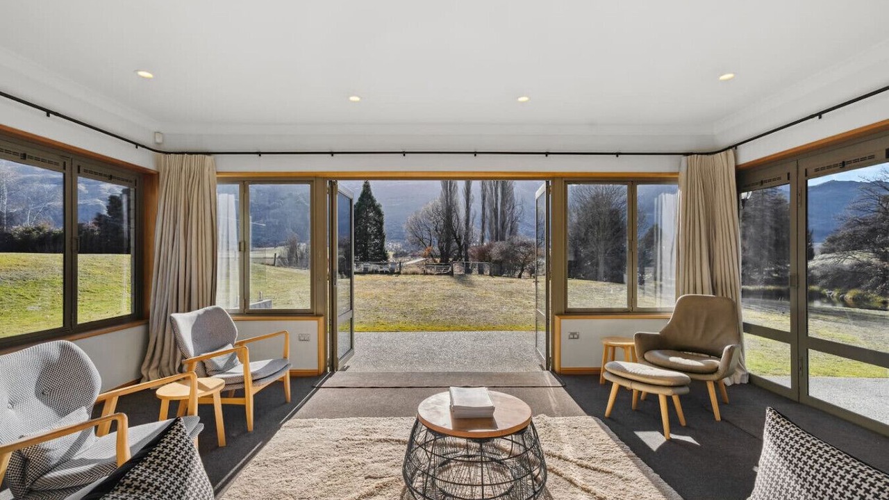 Photo of Livingroom in Speargrass Flat