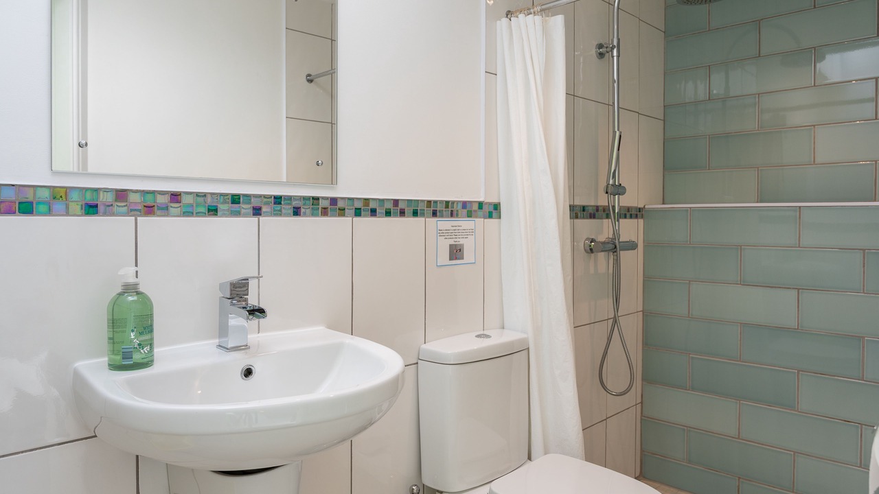 Photo of Bathroom in Monreith