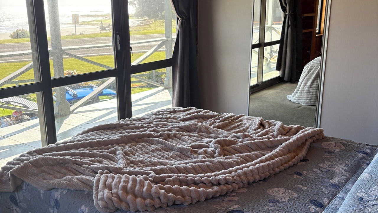 Photo of Bedroom in Waihau Bay