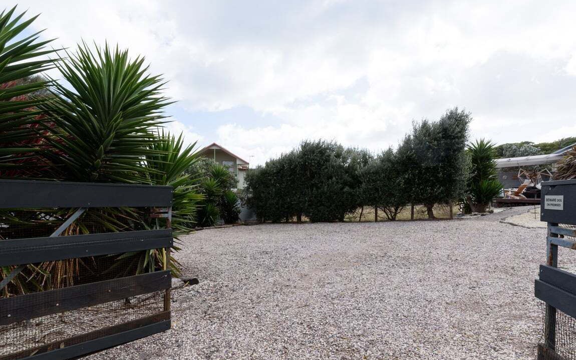Photo of Outdoor in Low Head