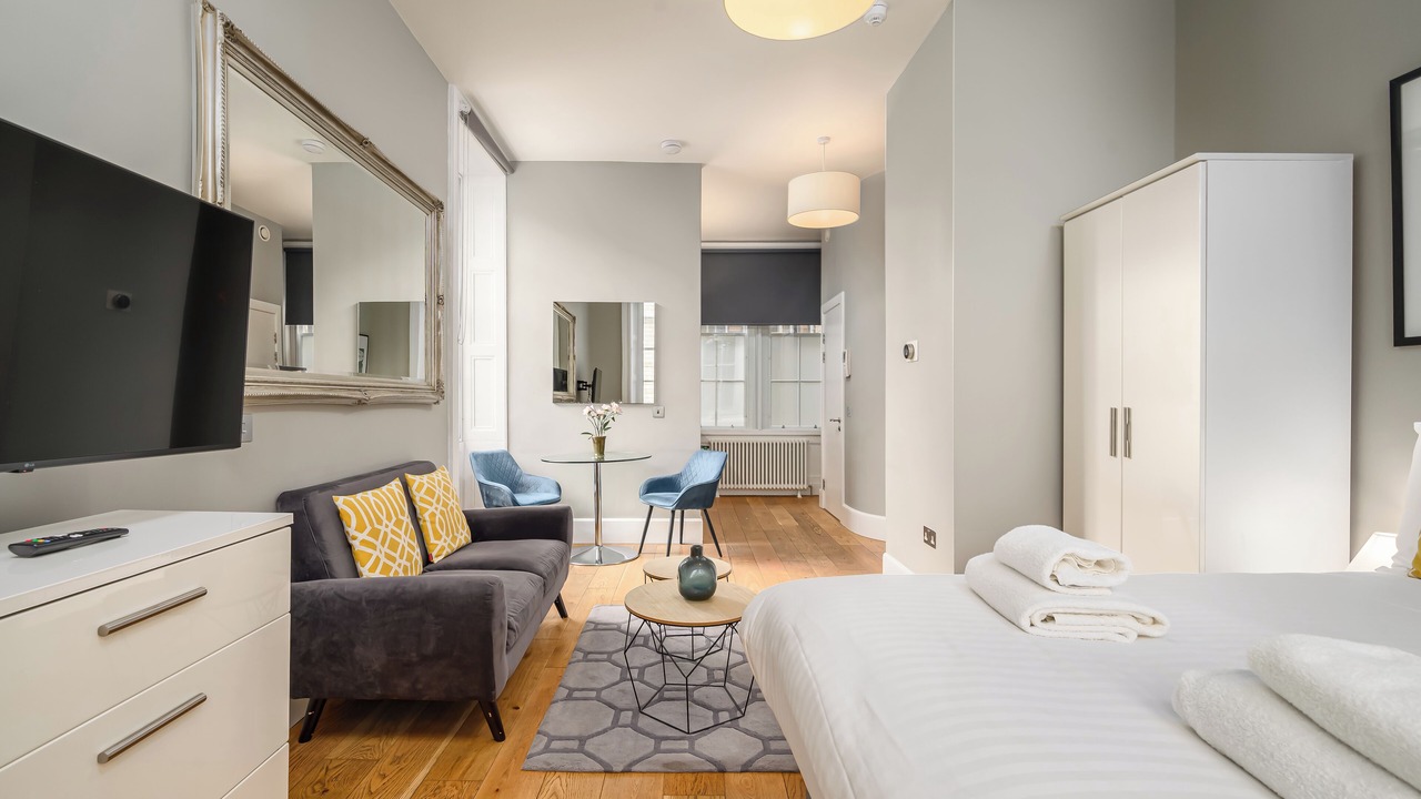 Photo of Bedroom in New Town