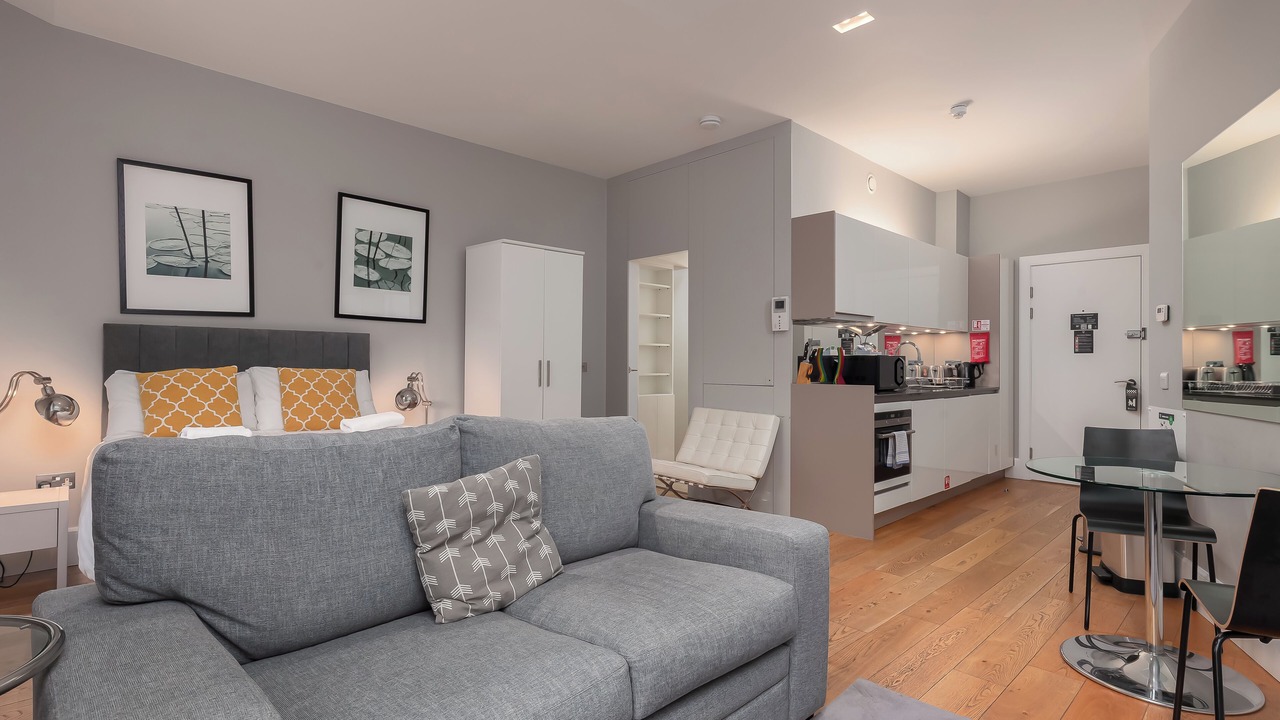 Photo of Bedroom in New Town