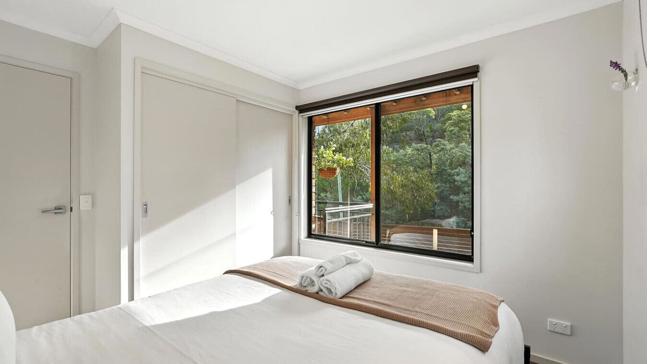 Photo of Bedroom in Geilston Bay
