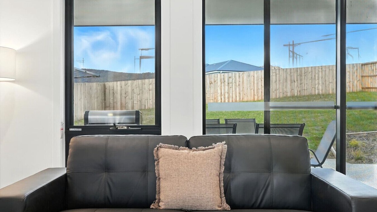 Photo of Livingroom in Old Beach