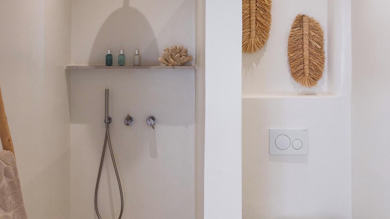 Photo of Bathroom in Agios Stefanos