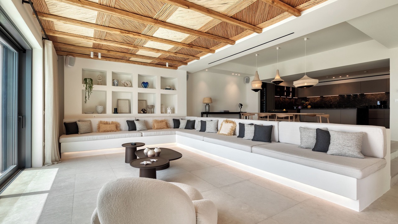 Photo of Livingroom in Agios Stefanos