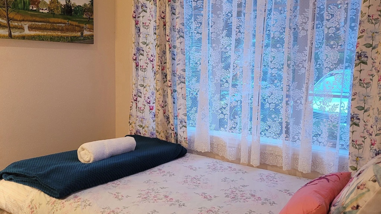 Photo of Bedroom in Glenbervie