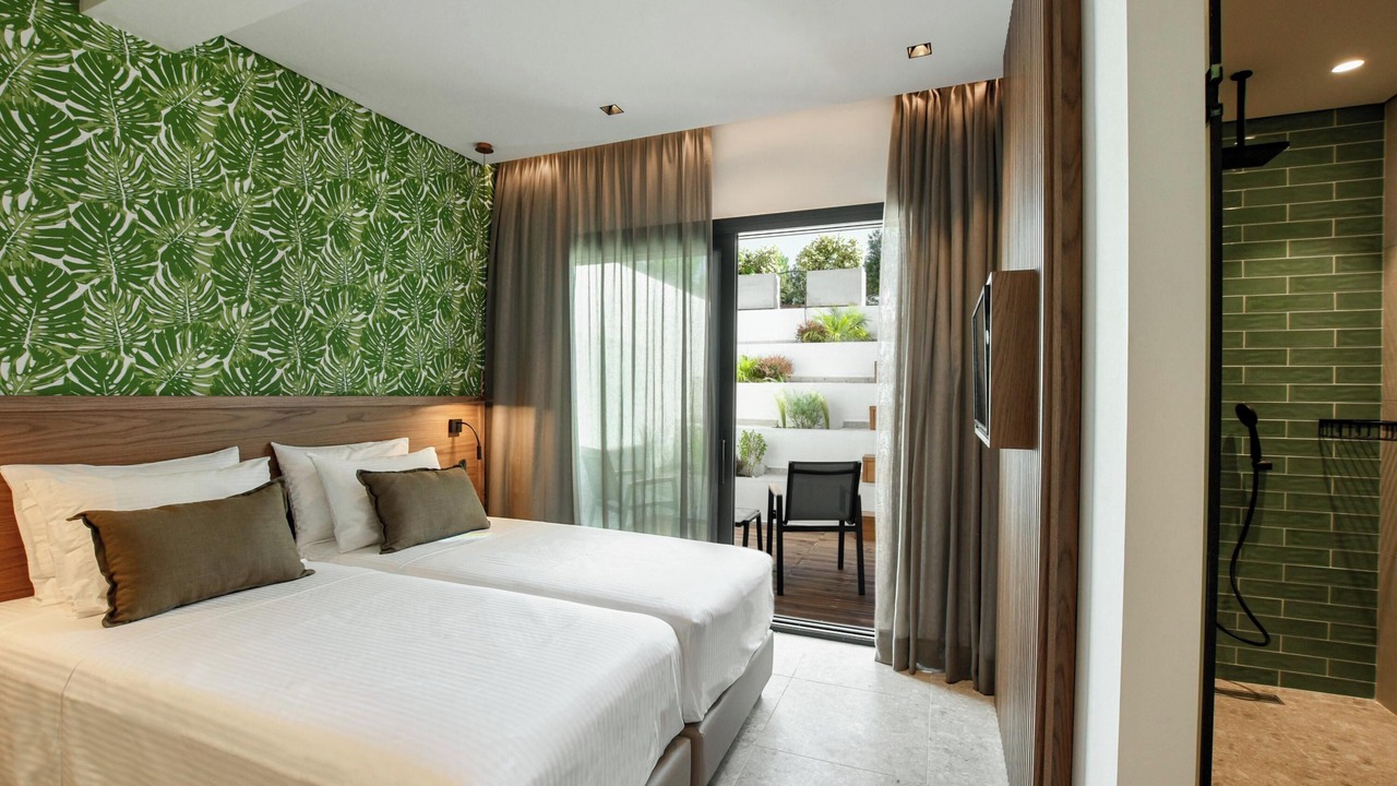 Photo of Bedroom in Kato Gouves