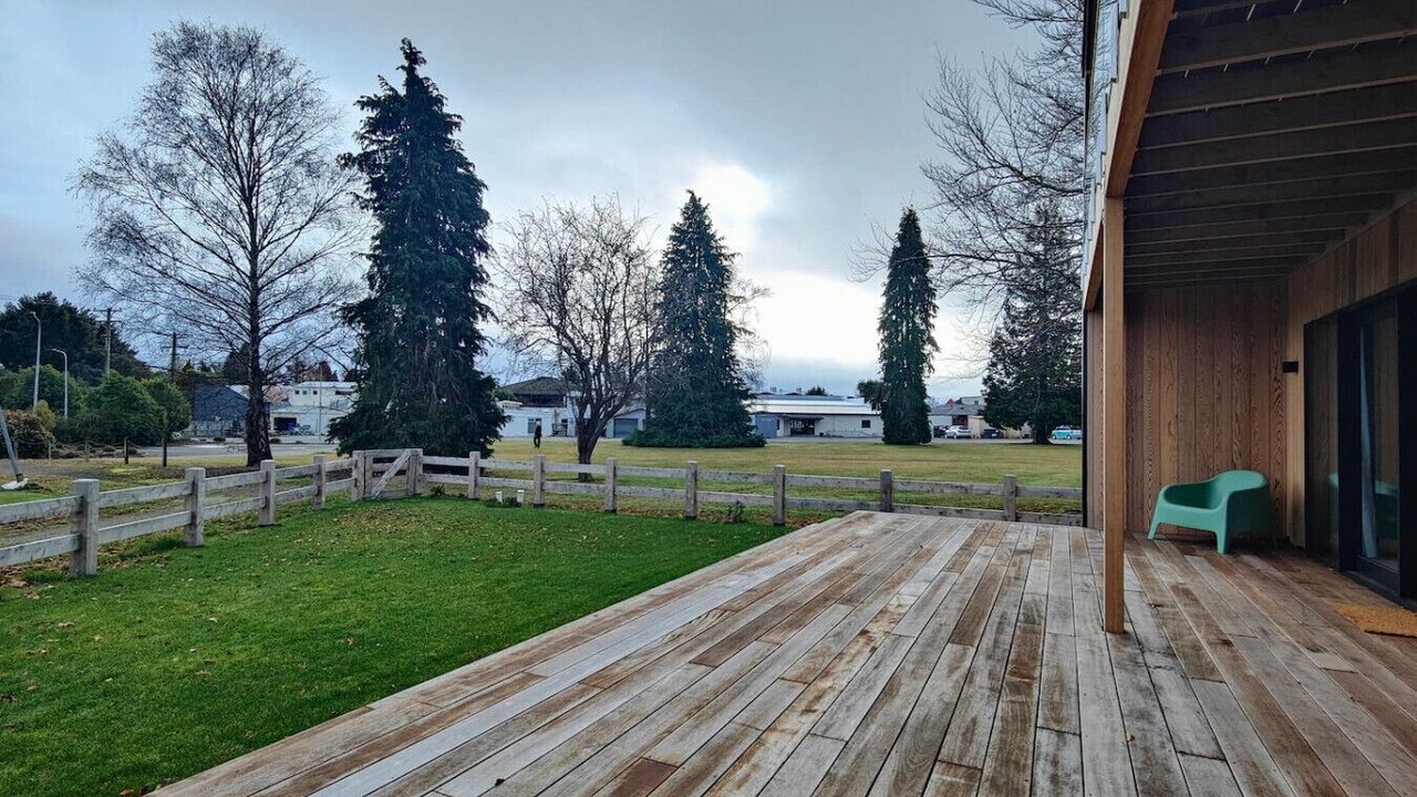 Photo of Patio Balcony in Te Anau