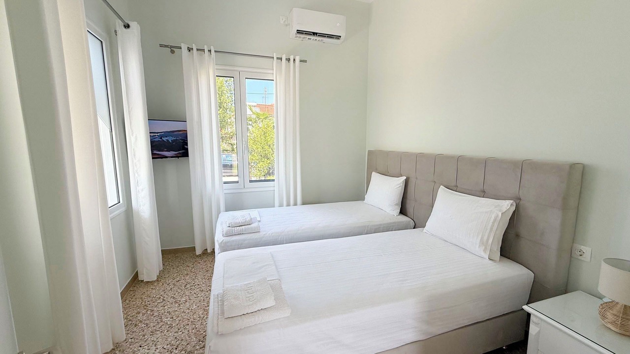 Photo of Bedroom in Paralio Astros