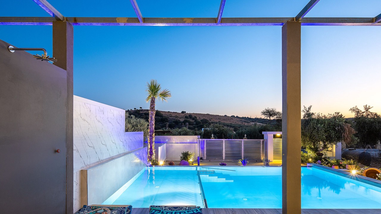 Photo of Outdoor in Roumeli