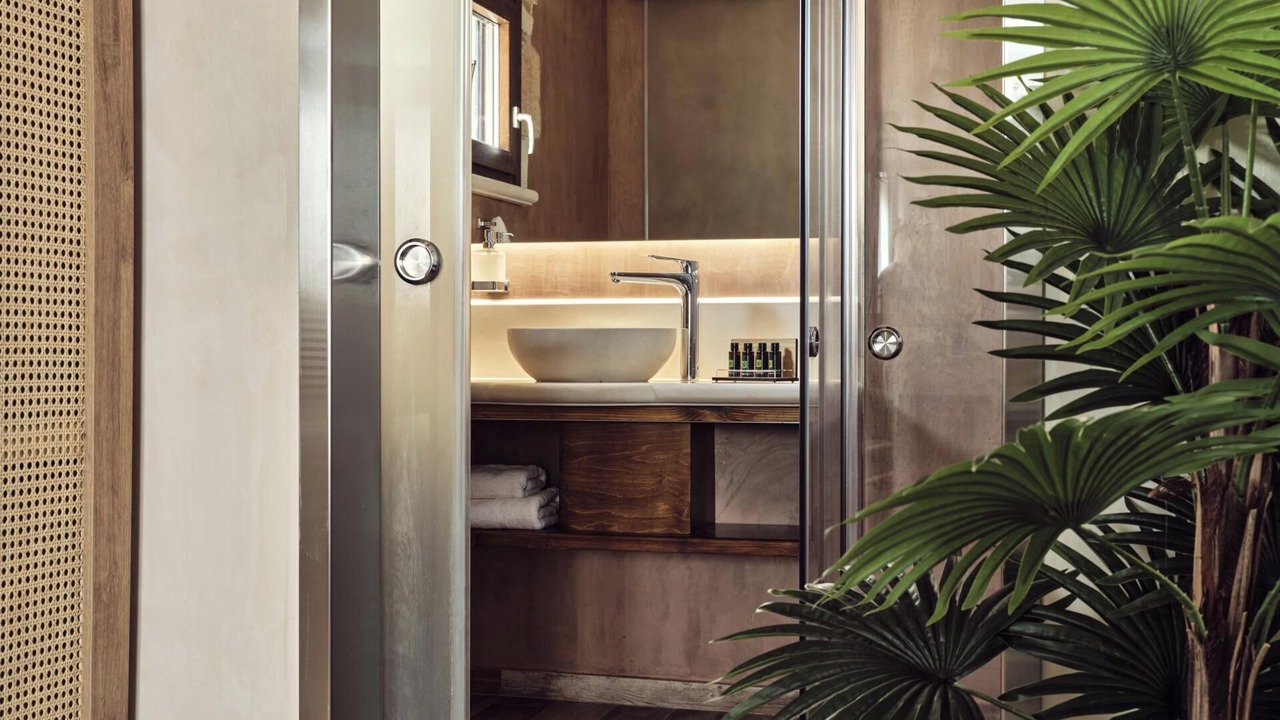 Photo of Bathroom in Gaitanion