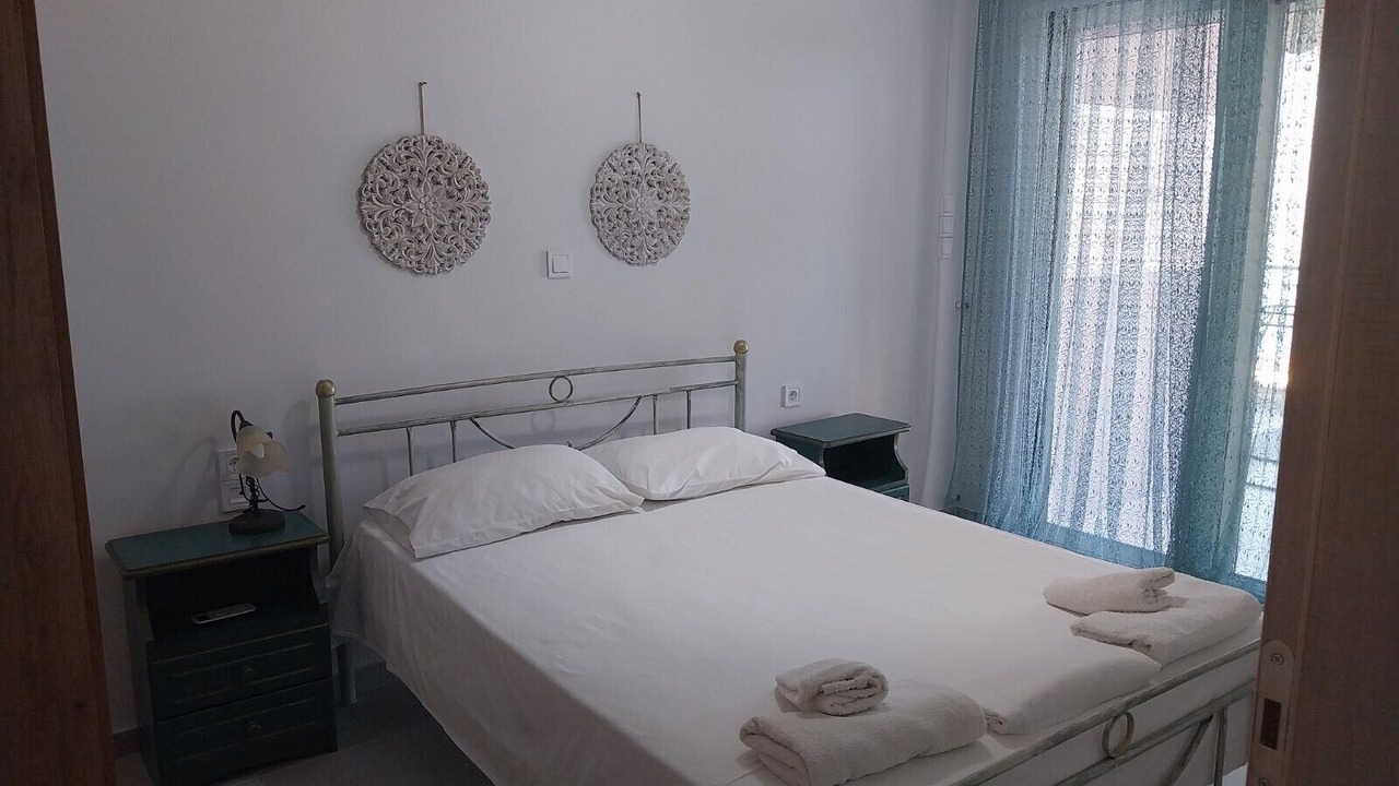 Photo of Bedroom in Menidion