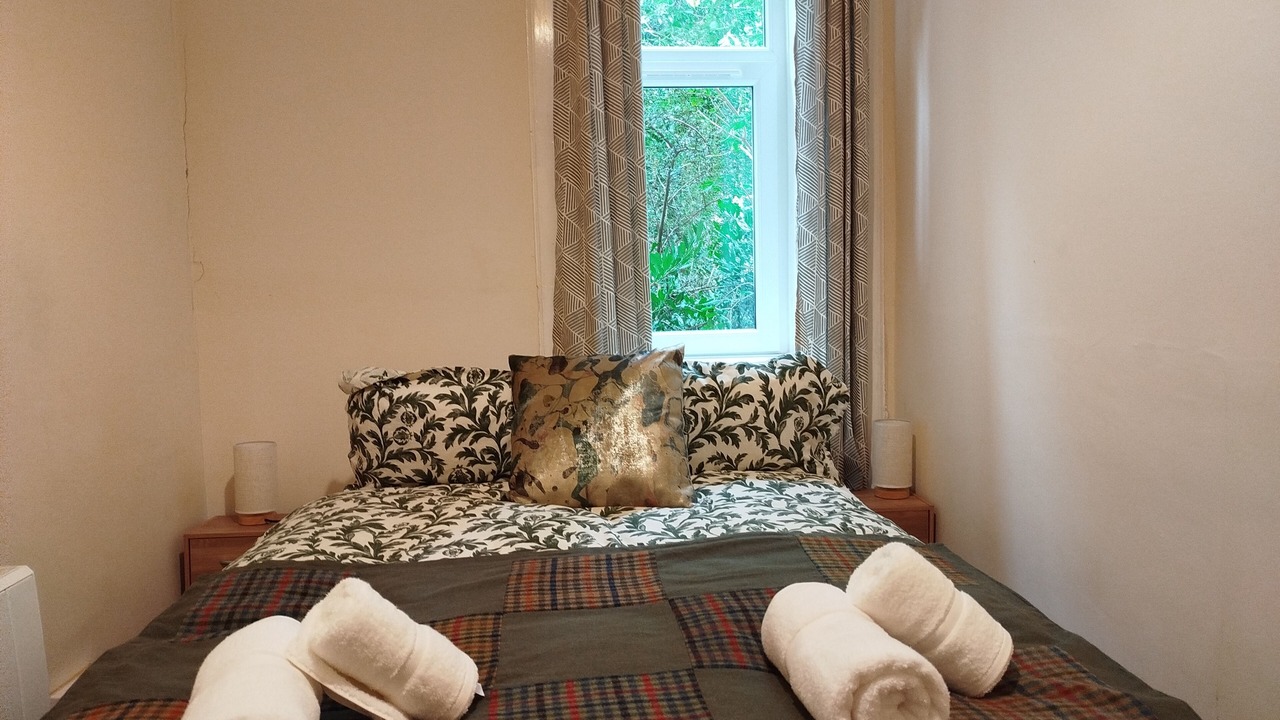 Photo of Bedroom in Gorgie