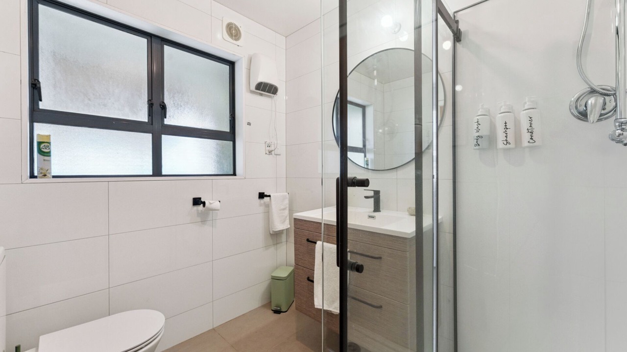 Photo of Bathroom in National Park Village