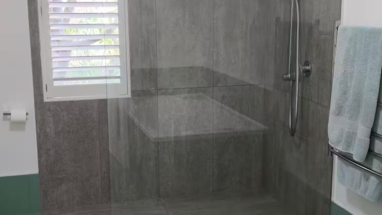 Photo of Bathroom in Ashwick Flat
