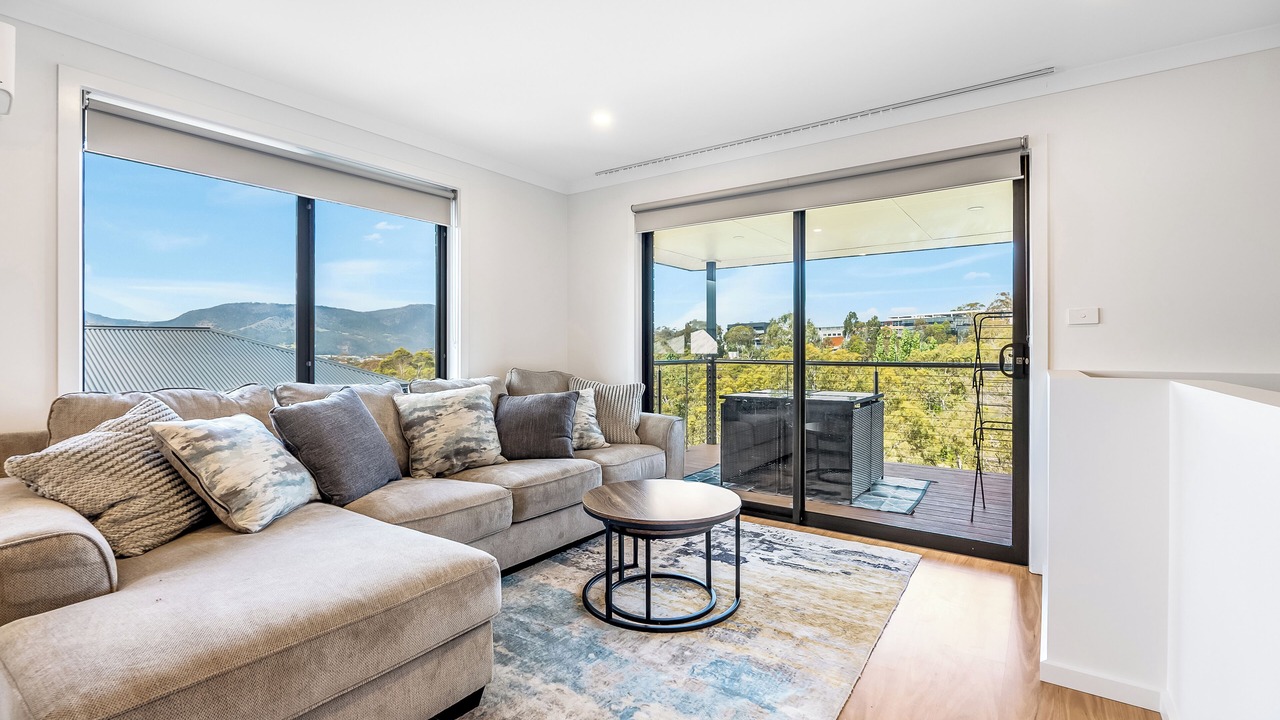 Photo of Livingroom in Austins Ferry