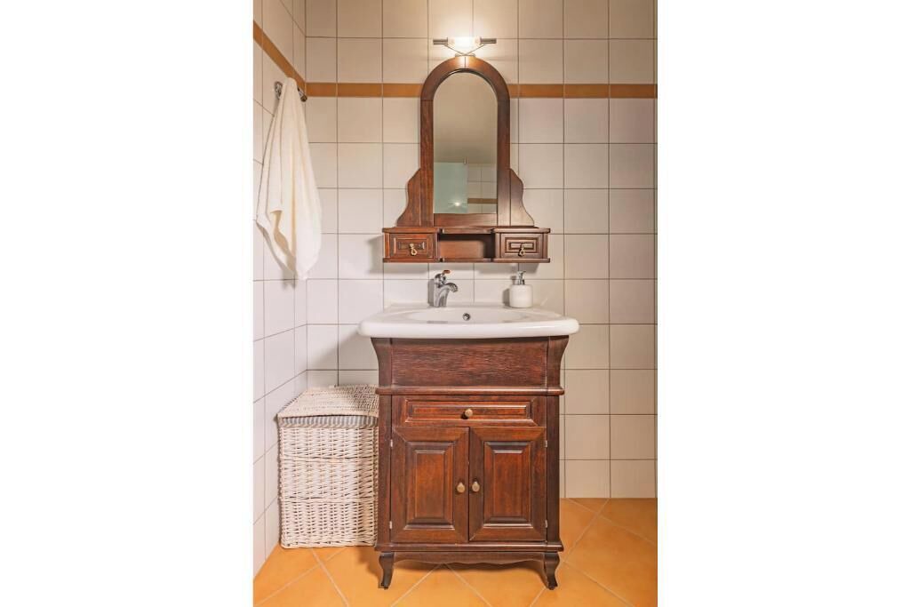 Photo of Bathroom in Rodhia