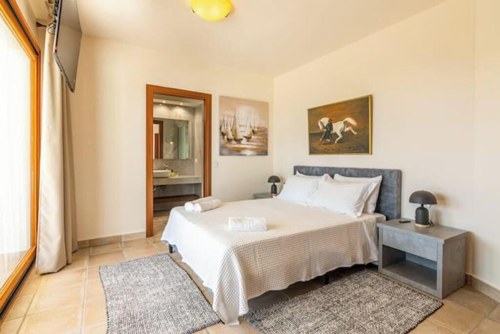 Photo of Bedroom in Rodhia