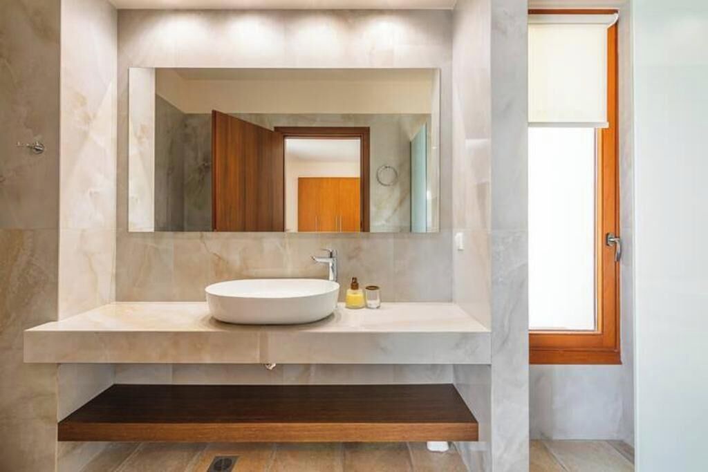 Photo of Bathroom in Rodhia