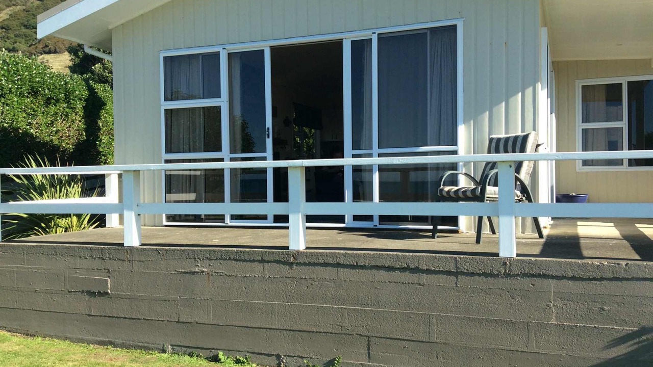 Photo of Patio Balcony in Mataikona