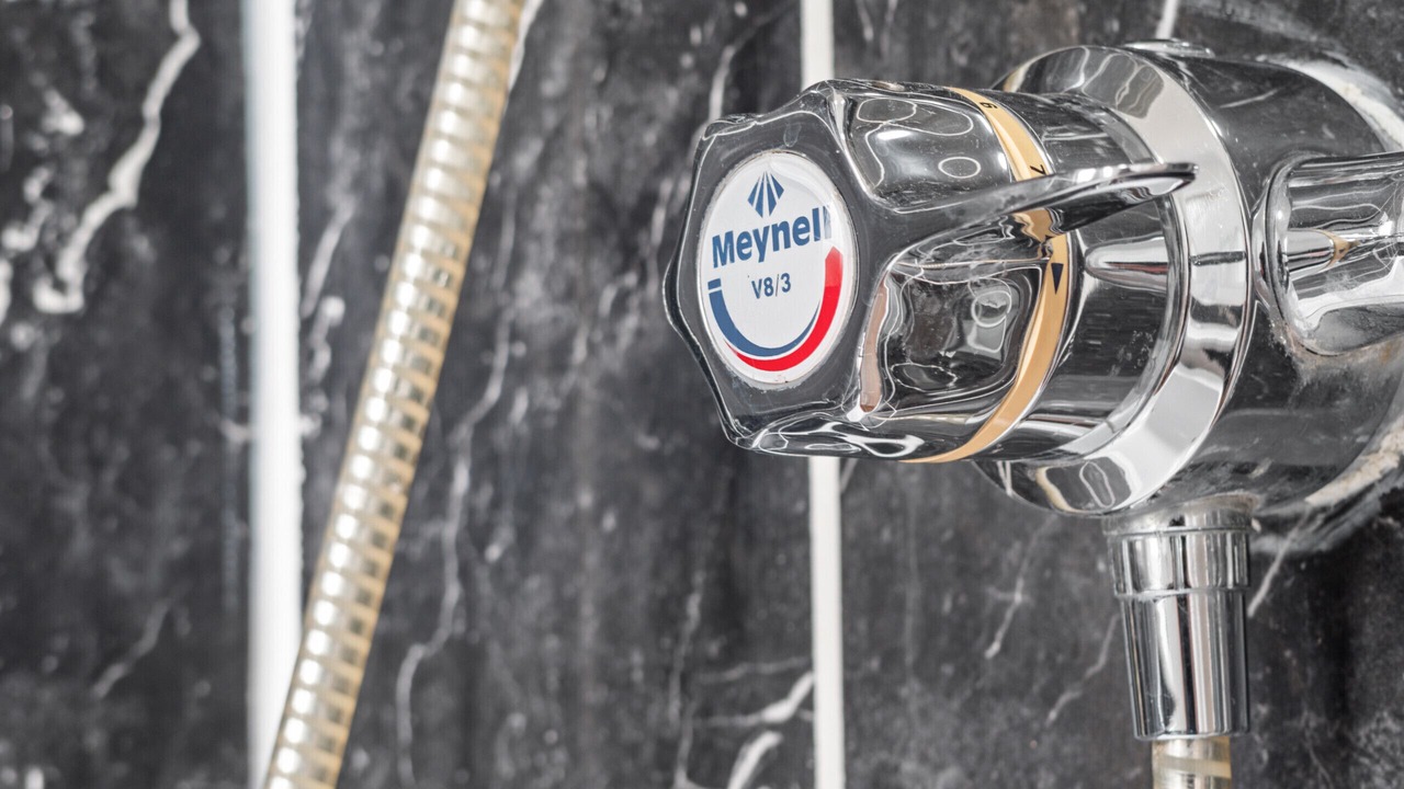 Photo of Bathroom in Harthill