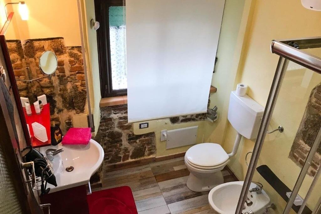 Photo of Bathroom in Serra San Bruno